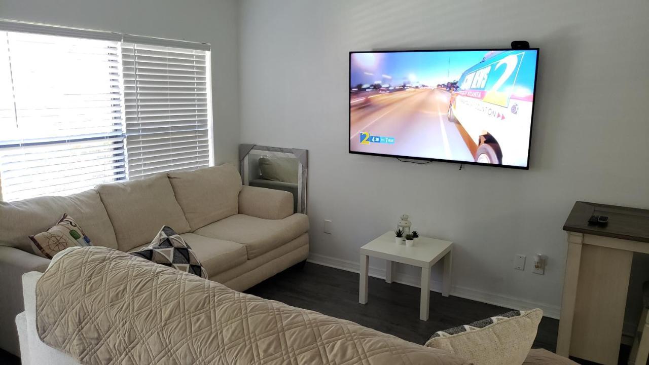 Discover Luxury Condo Steps Away From Celebration Pointe And I-75! Ґейнсвілл Екстер'єр фото