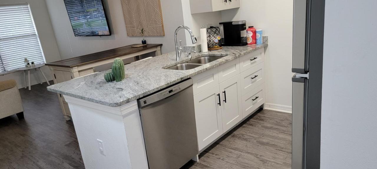 Discover Luxury Condo Steps Away From Celebration Pointe And I-75! Ґейнсвілл Екстер'єр фото